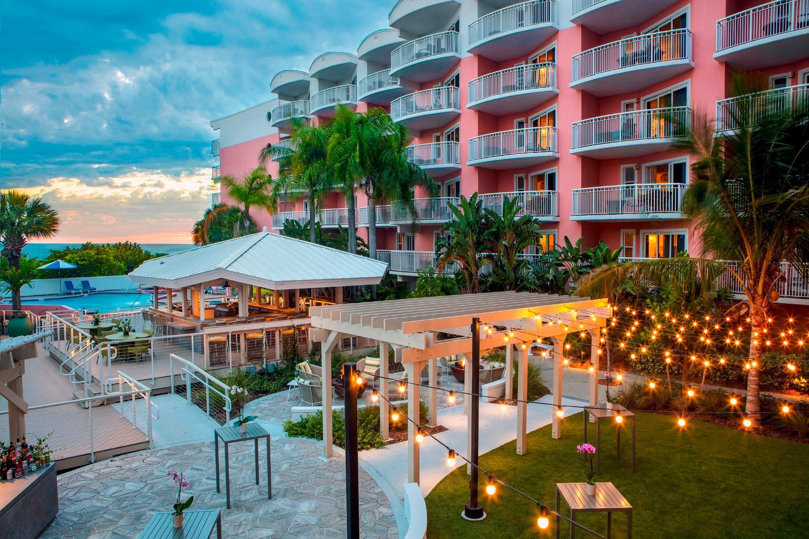 Beach House Suites By The Don Cesar St. Pete Beach Esterno foto